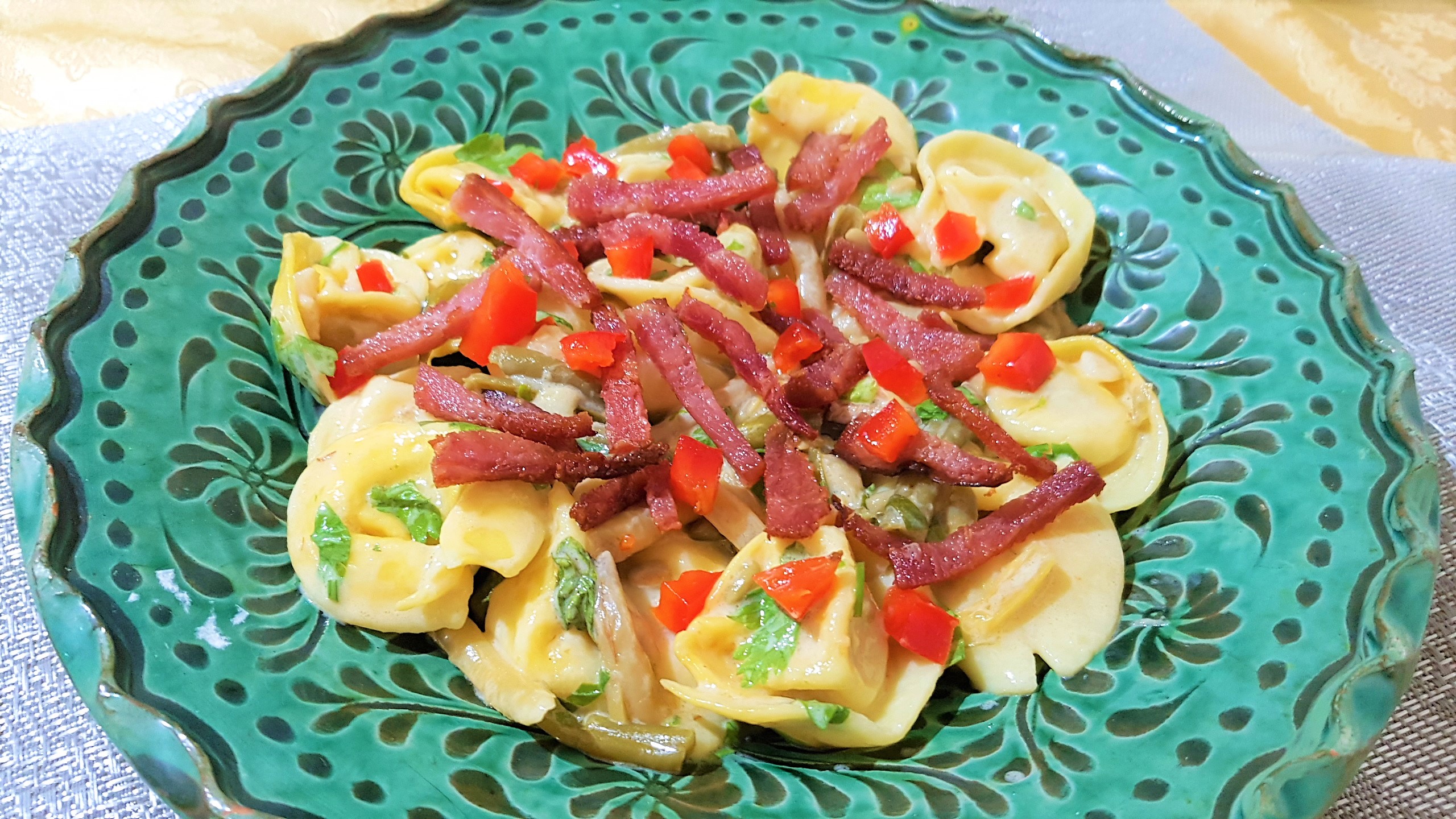 Tortellini cu sunculita si fasole verde