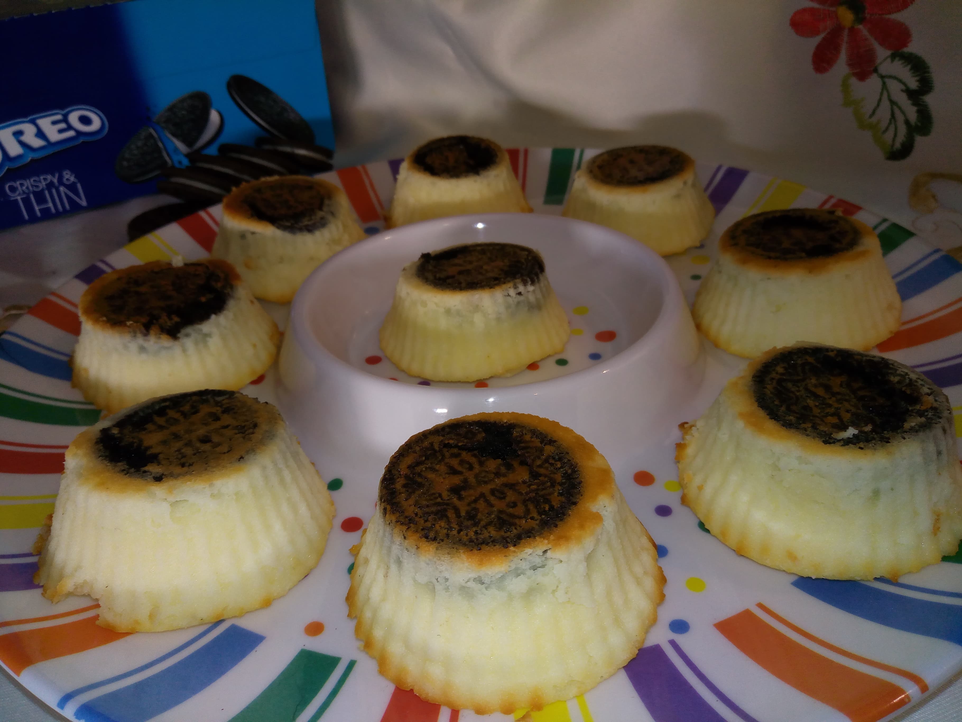 Mini cheesecake cu oreo