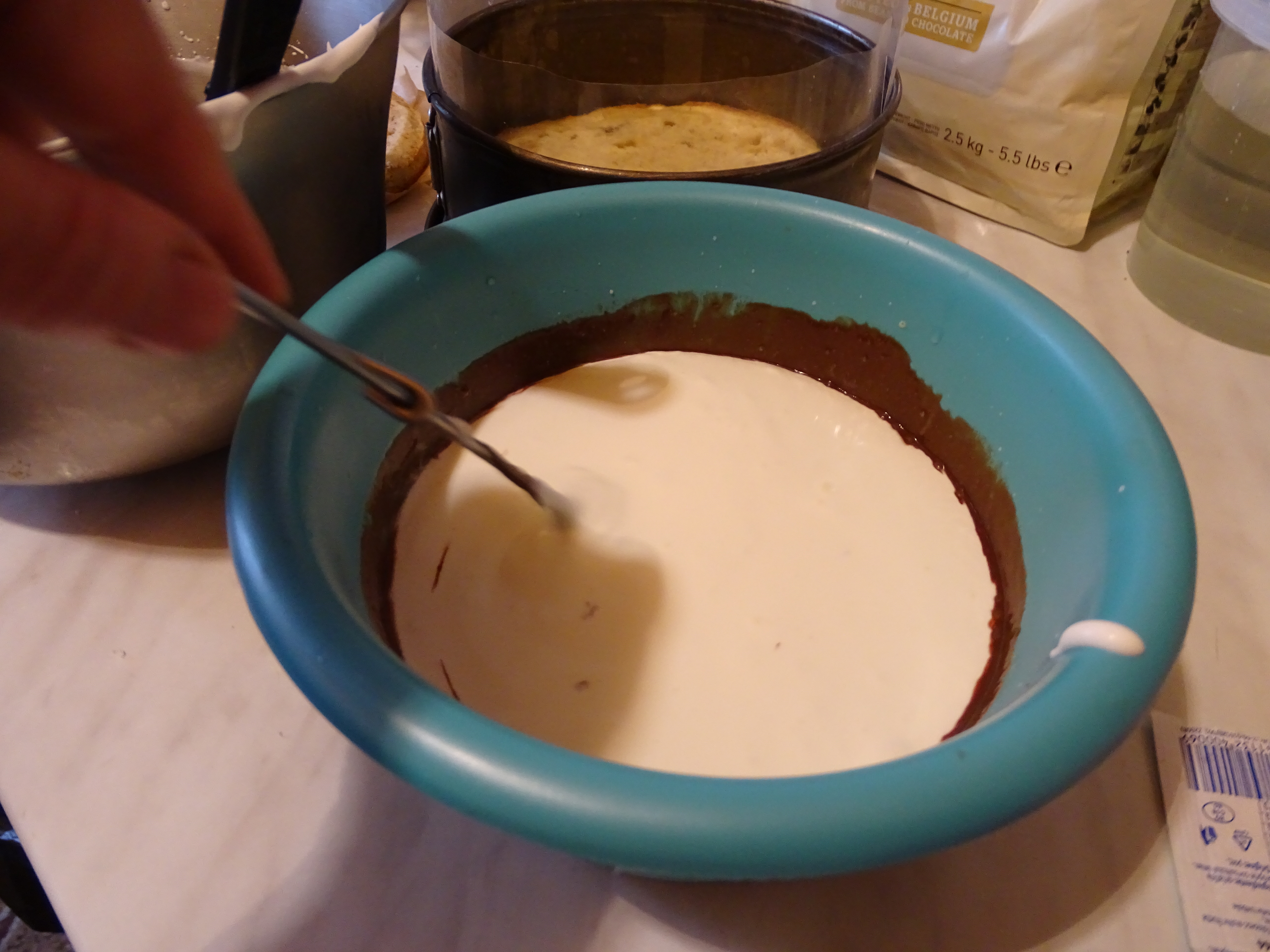 Desert tort Omul de Zapada, entremet cu ciocolata