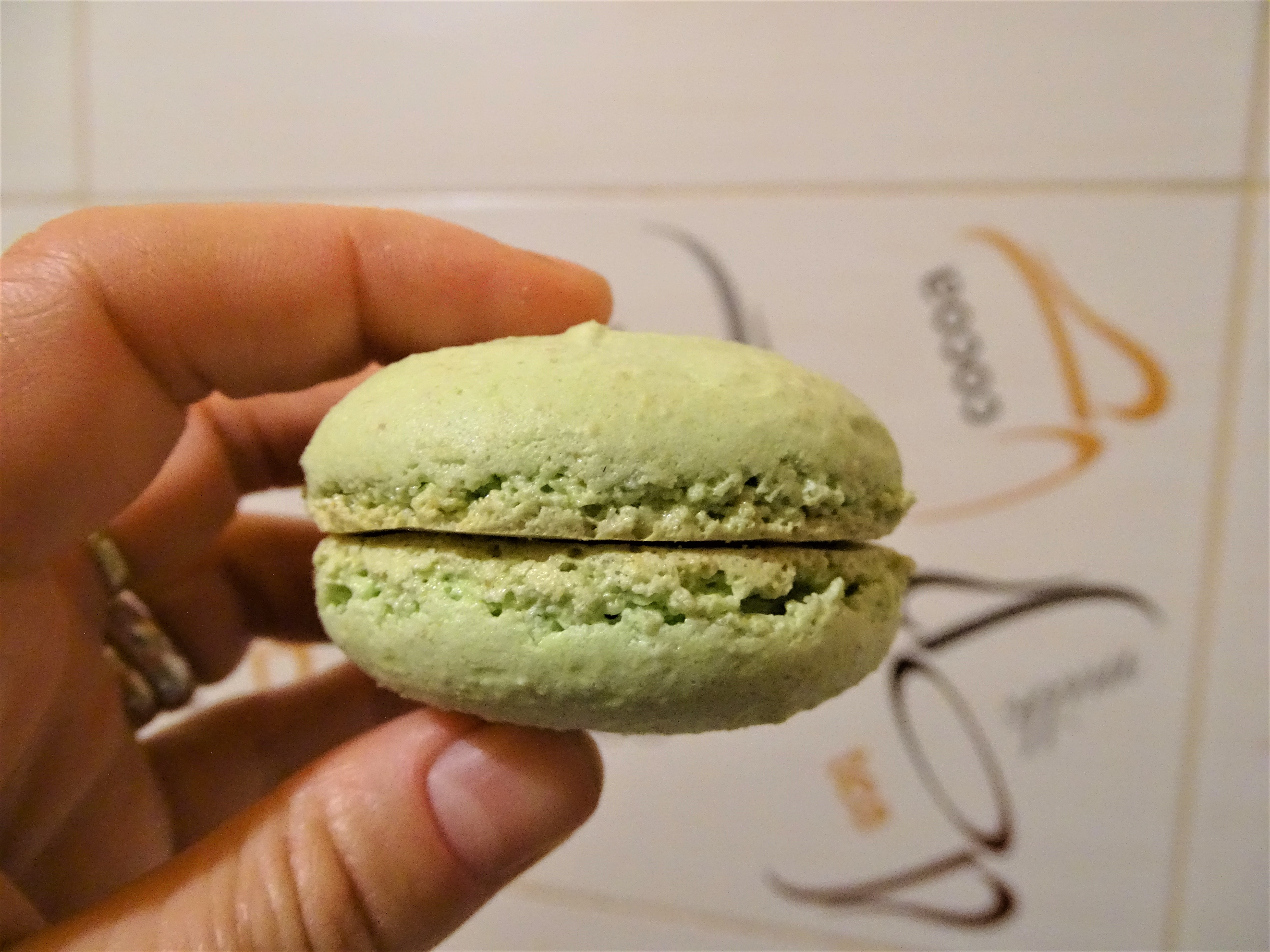 Desert Macarons si 7 ani de Bucataras