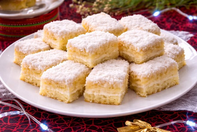 Desert prajitura cu cocos si ananas