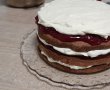 Desert tort cu jeleu de fructe de padure si crema mascarpone-8