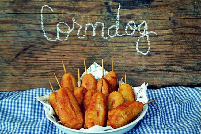 Aperitiv corndog