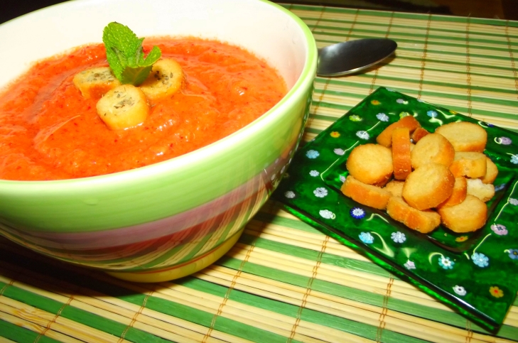 Gazpacho cu aroma de portocala