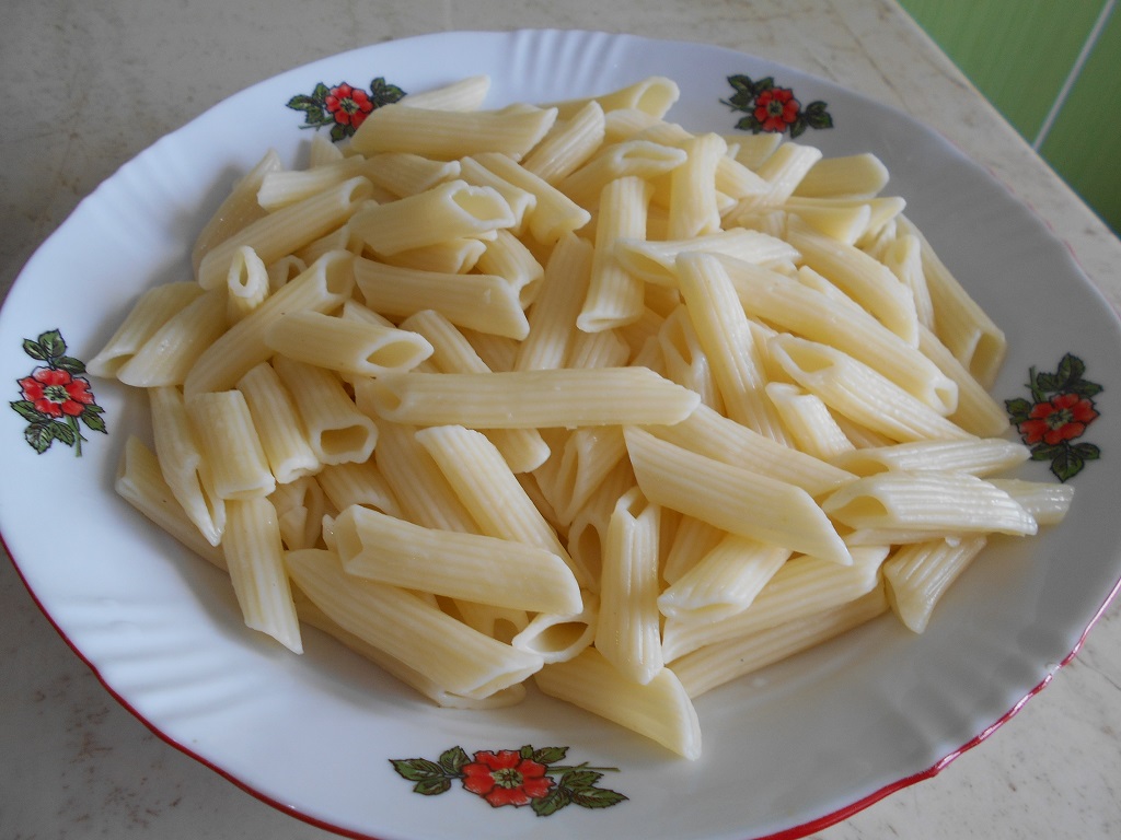 Penne cu sos Arrabbiata