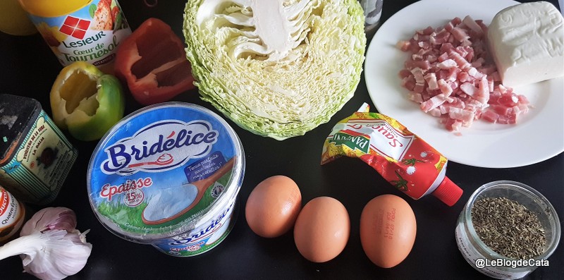 Aperitiv placinta de varza cu bacon si mozzarella