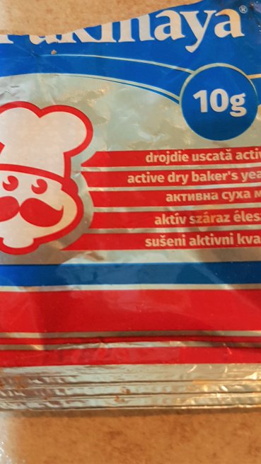 Desert clatite dospite gingerbread cu dulceata de zmeura