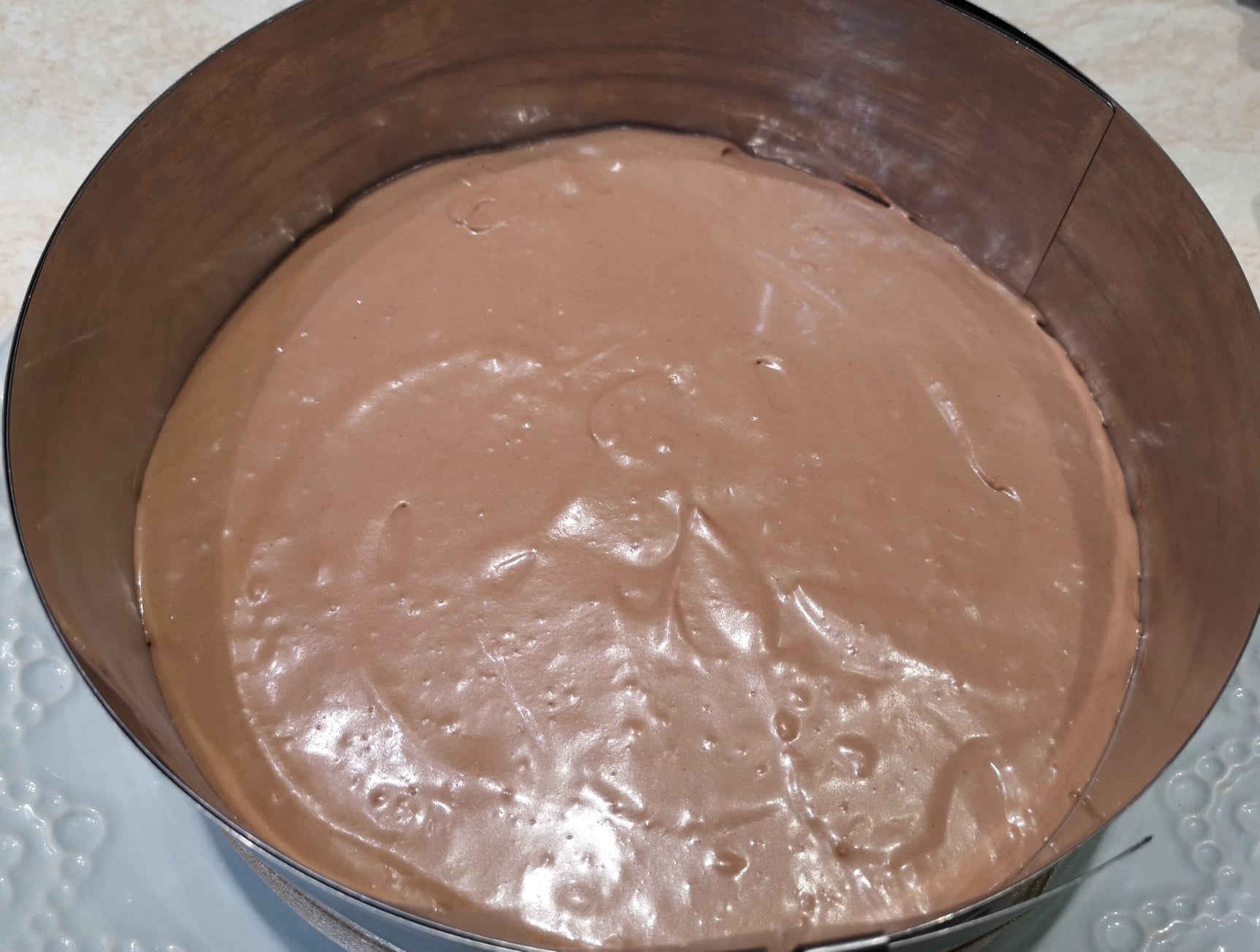Desert cheesecake cu ciocolata si jeleu de mure