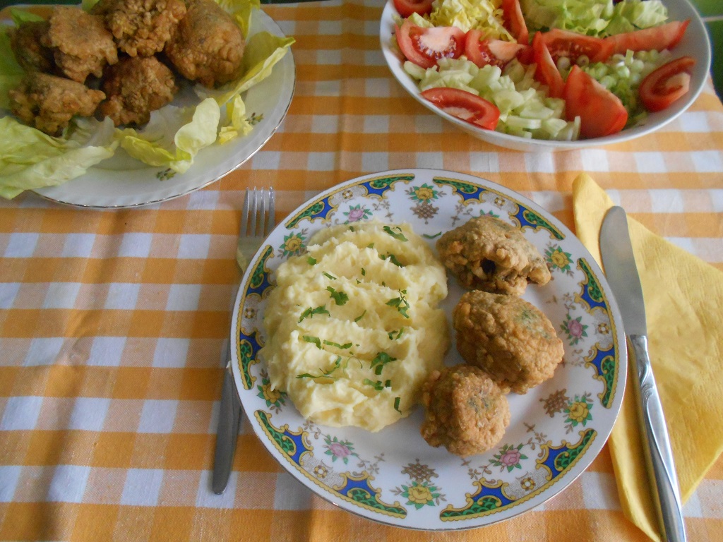 Broccoli pane, cu piure de cartofi