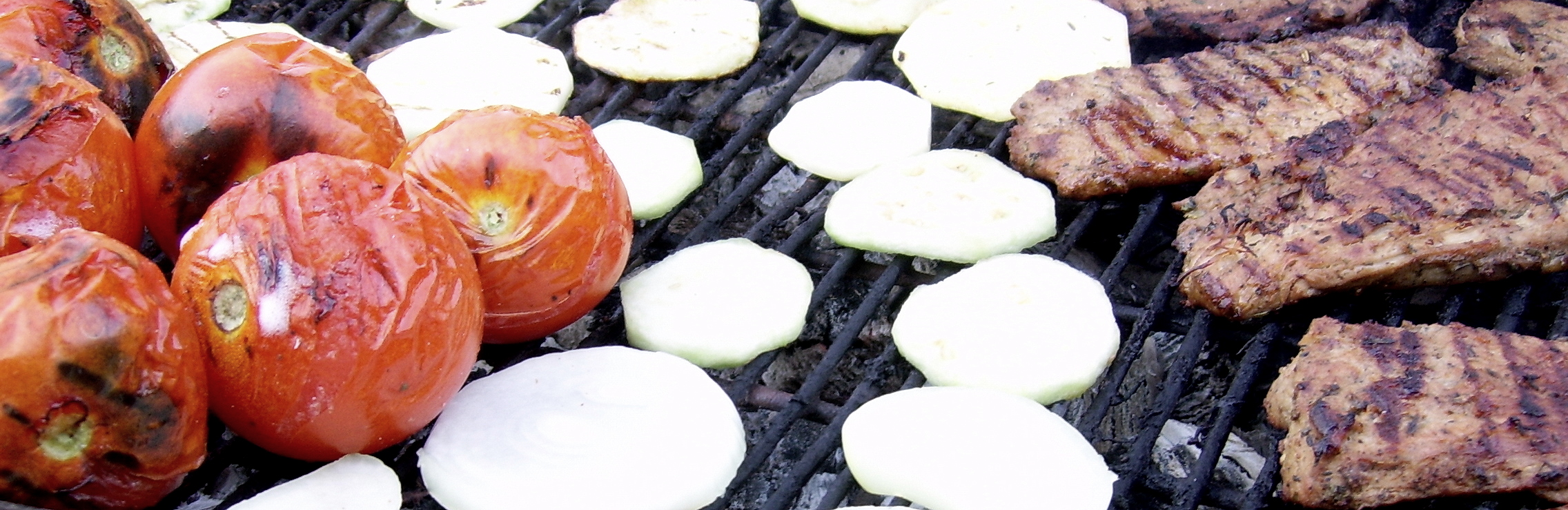 Carne de porc cu legume la gratar