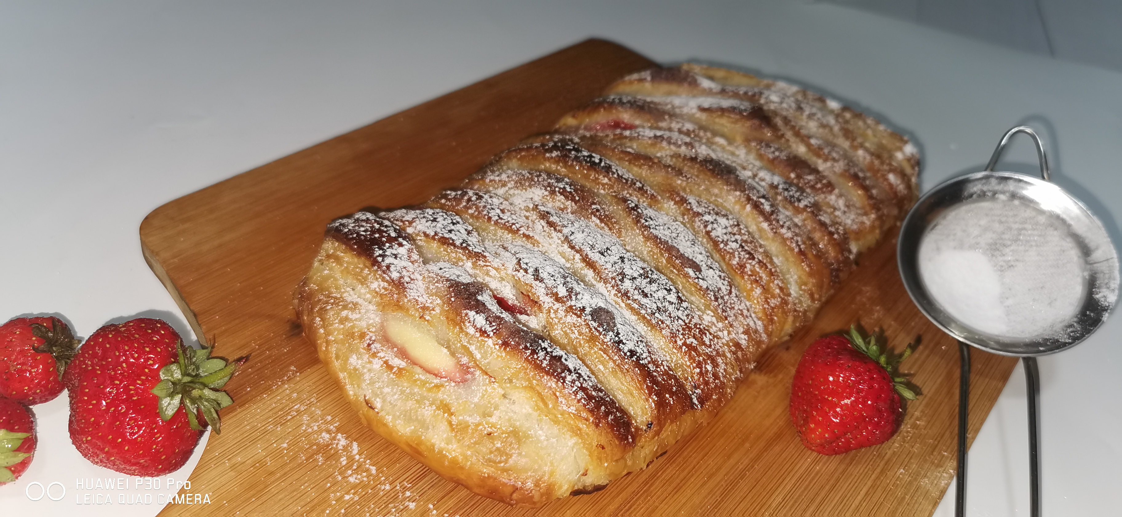 Desert strudel cu crema de branza