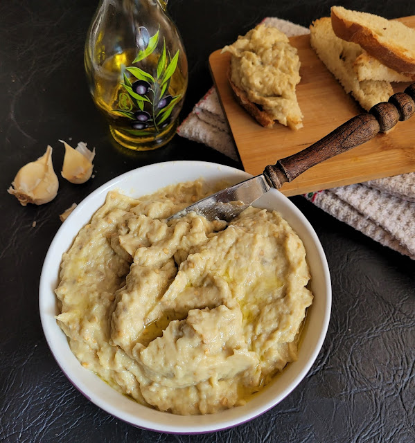 Salata de vinete cu iaurt si usturoi