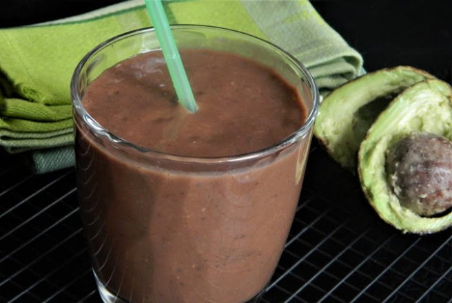 Smoothie cu avocado si banana