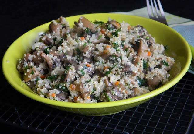 Ciuperci champignon cu quinoa