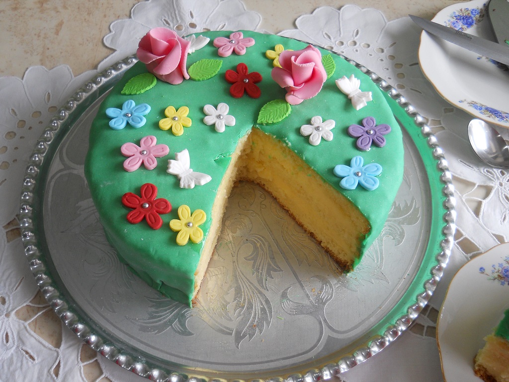 Desert tort Pajistea cu flori - 5 ani de bucataras