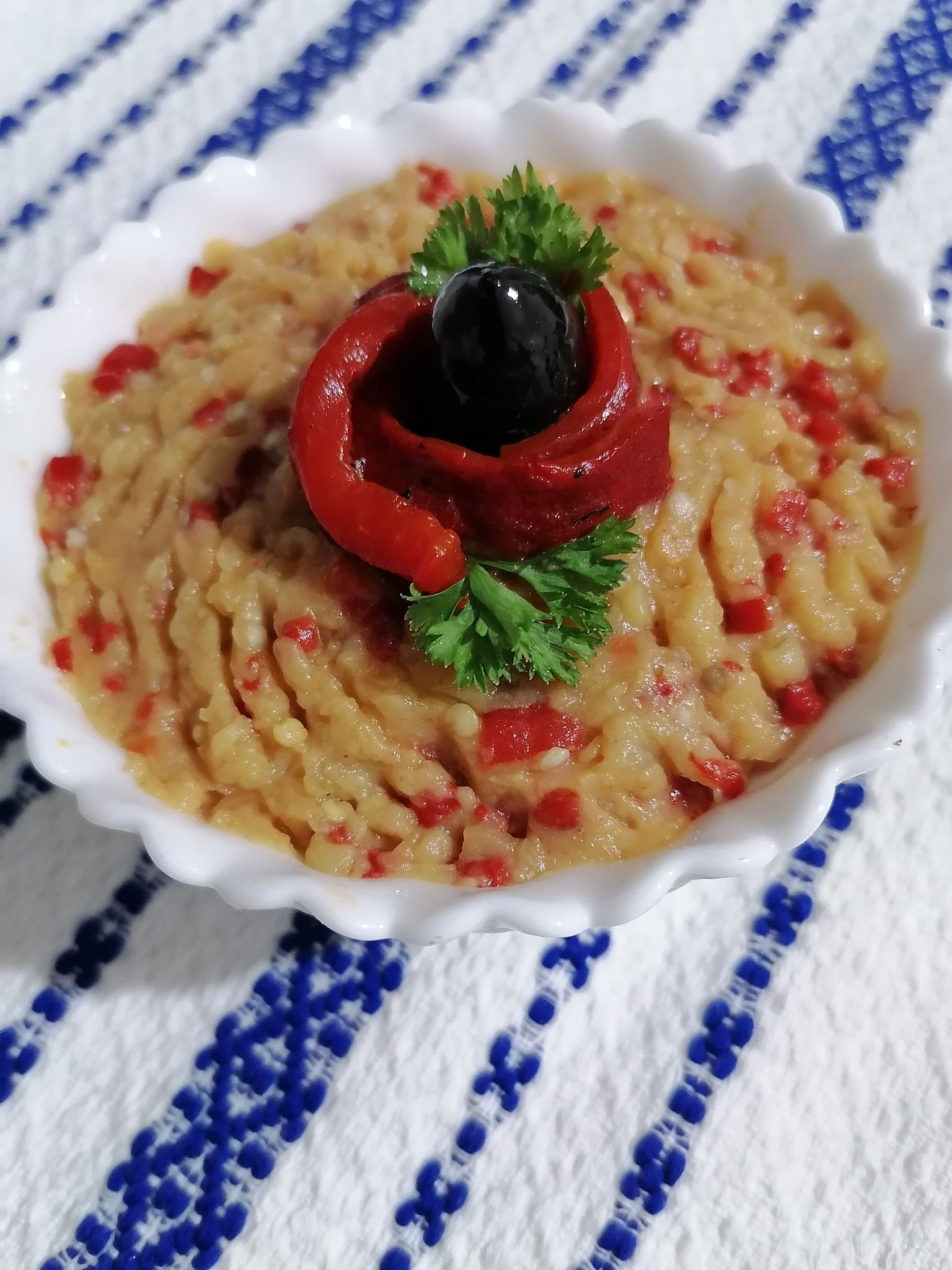 Salata de vinete cu ardei capia copt