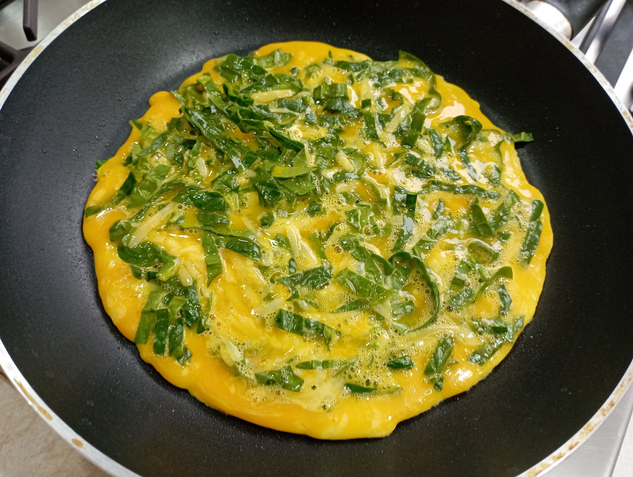 Reteta de omleta cu spanac si parmezan