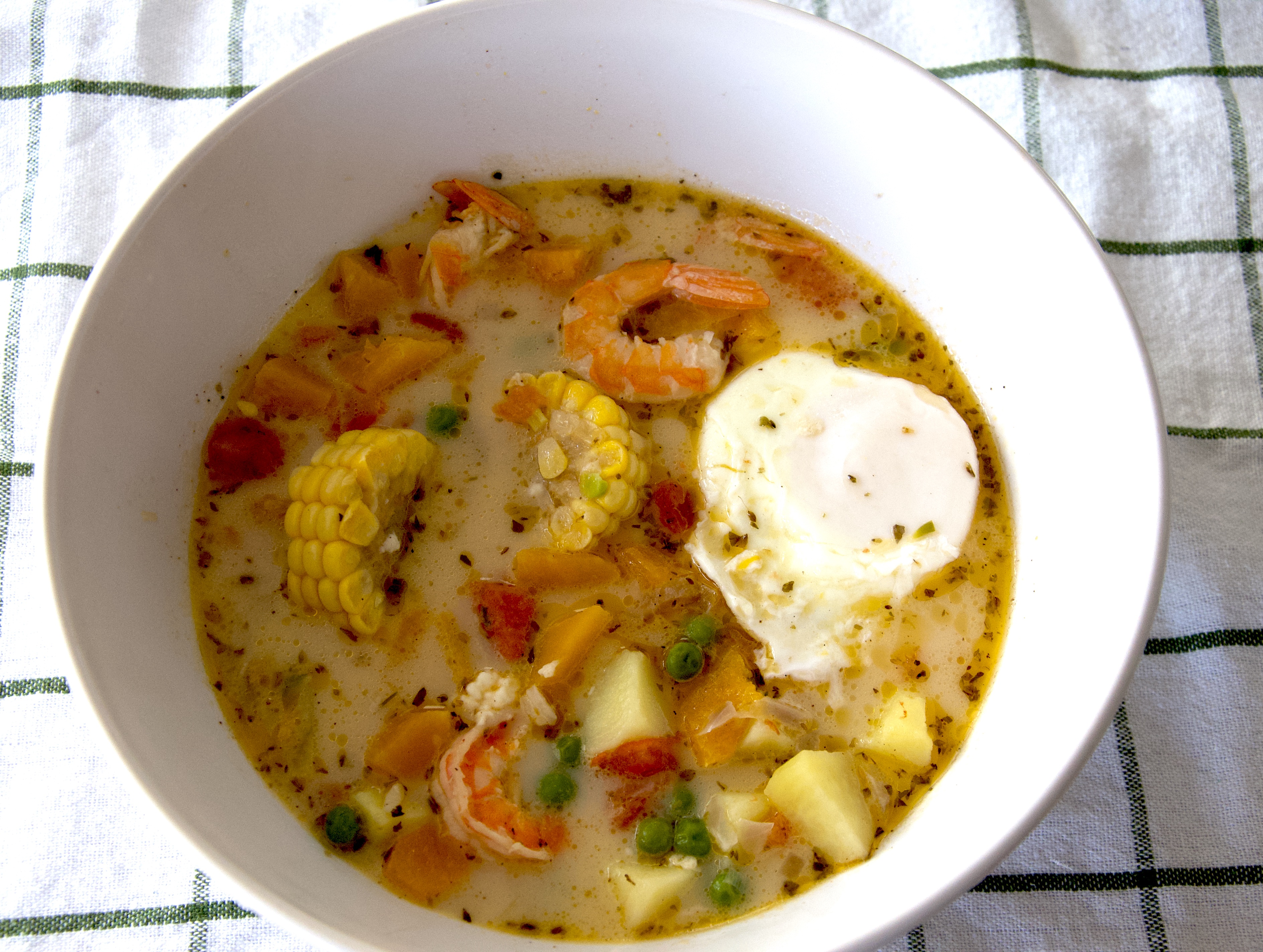 Reteta de Chupe de camarones- supa peruana de creveti, reteta nr.46 din Best soups in the World