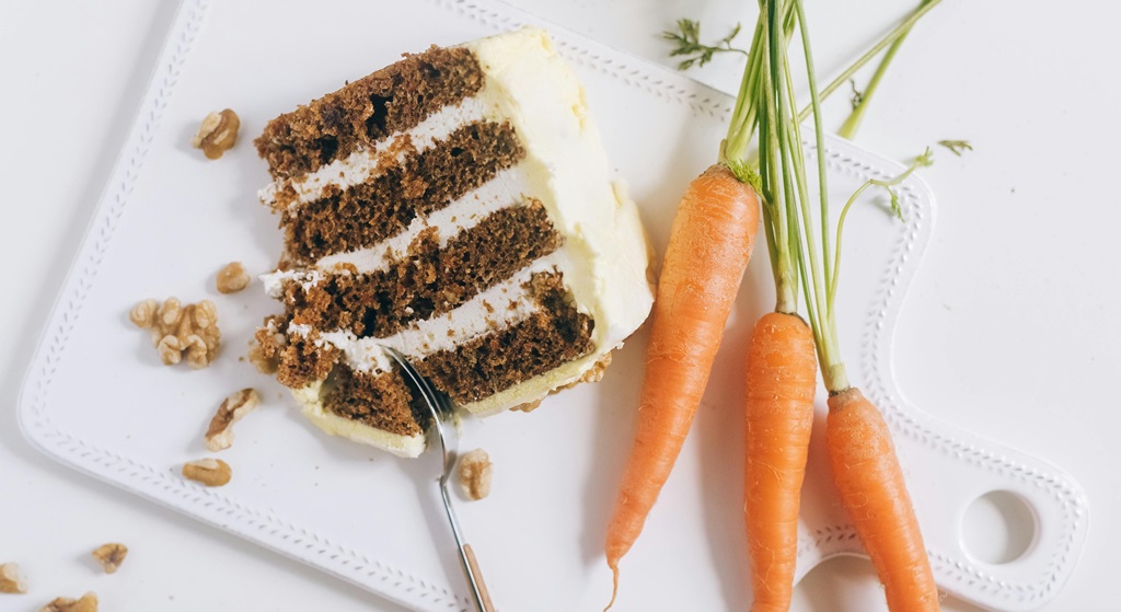 Carrot cake reteta de tort de morcovi cu crema de branza