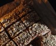 Prăjitura însiropată, cu griș și nucă - Desert pufos și aromat-1