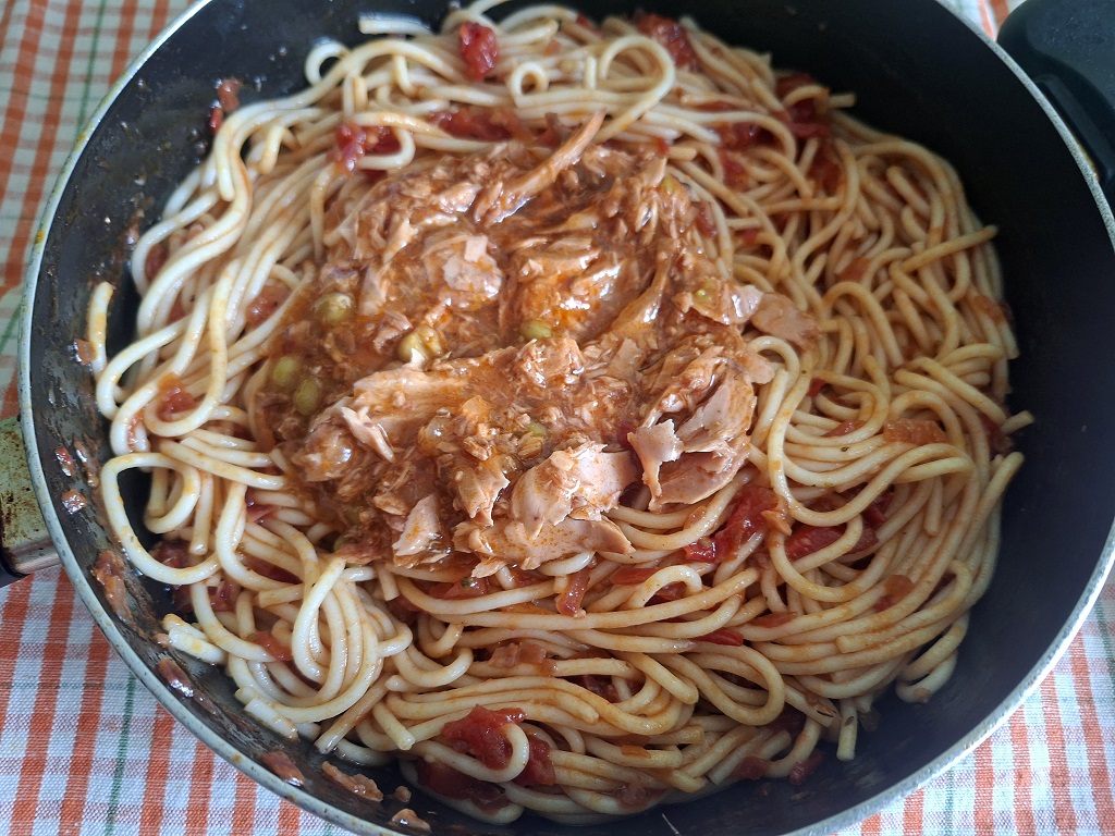 Spaghete cu ton - Reteta simpla si gustoasa
