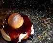 Papanași pufoși cu dulceață și smântână-0