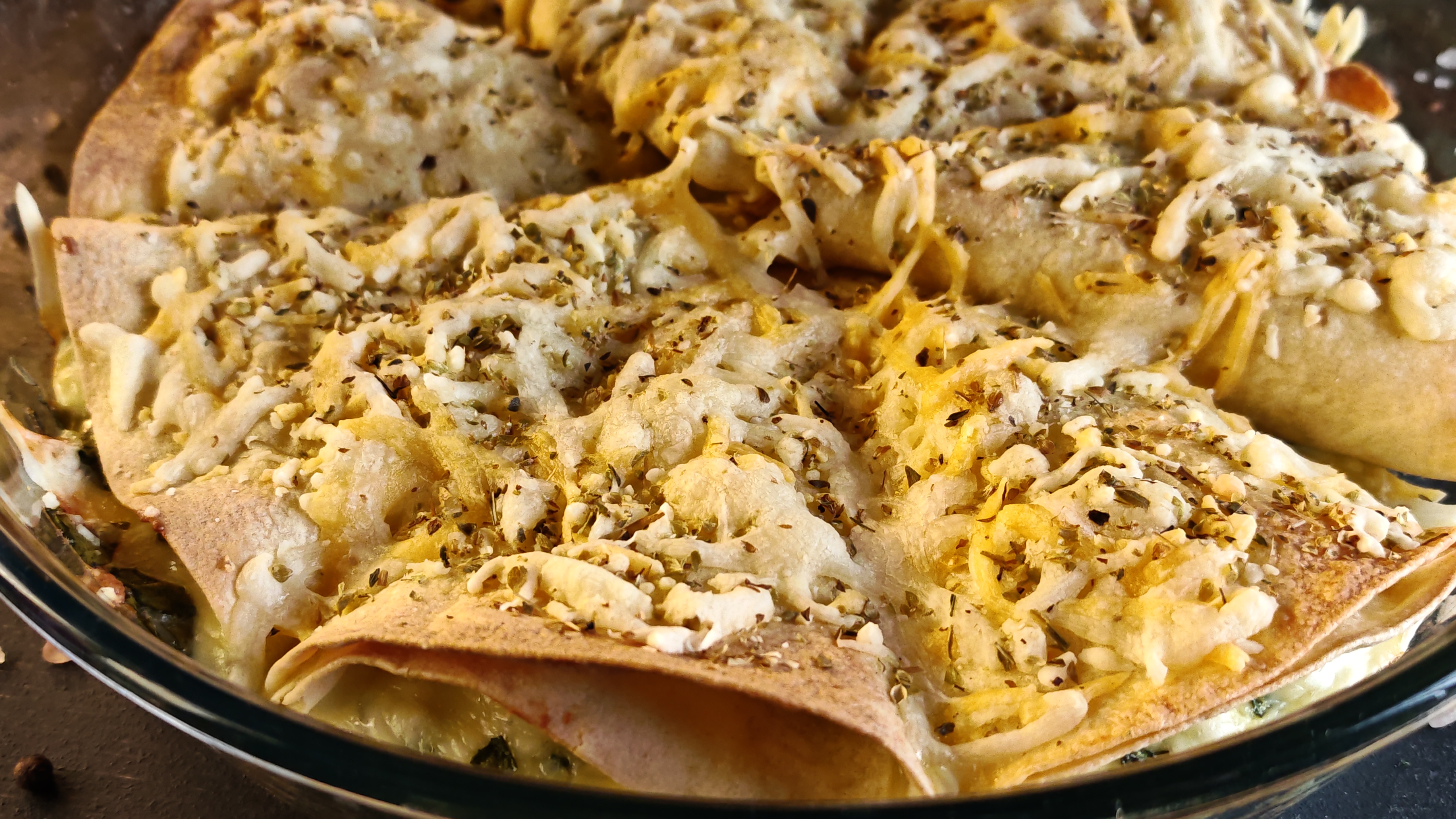 Lipii cu brânză și spanac – rețetă simplă, rapidă și foarte gustoasă