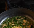 Ciulama de pui cu leurdă – rețetă tradițională cremoasă și aromată de primăvară-2