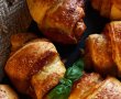 Croissante pizza - Gustarea rapidă și delicioasă-3